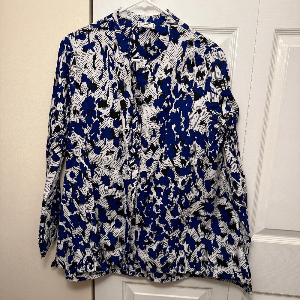 Zuri shirt (petal to the metal print), size large